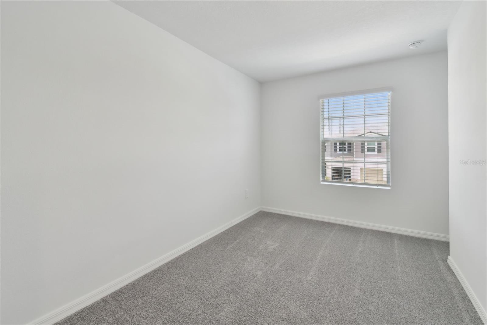 2665 BUTTERCUP LUCINE LN — photo 39