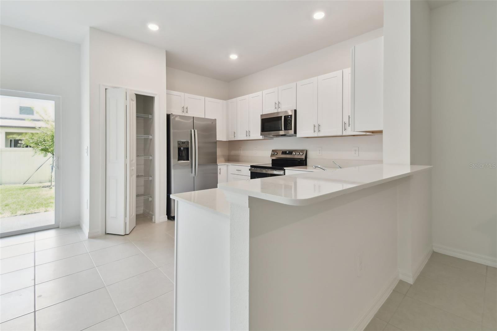 2665 BUTTERCUP LUCINE LN — photo 11