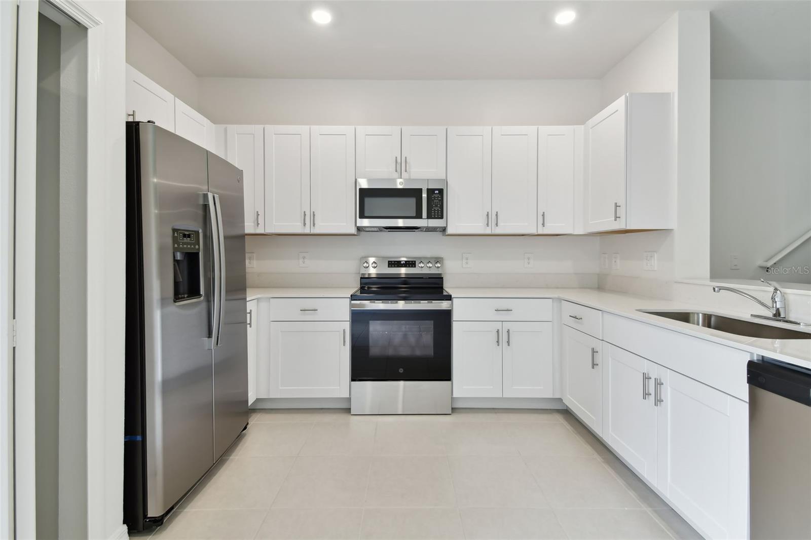 2665 BUTTERCUP LUCINE LN — photo 19