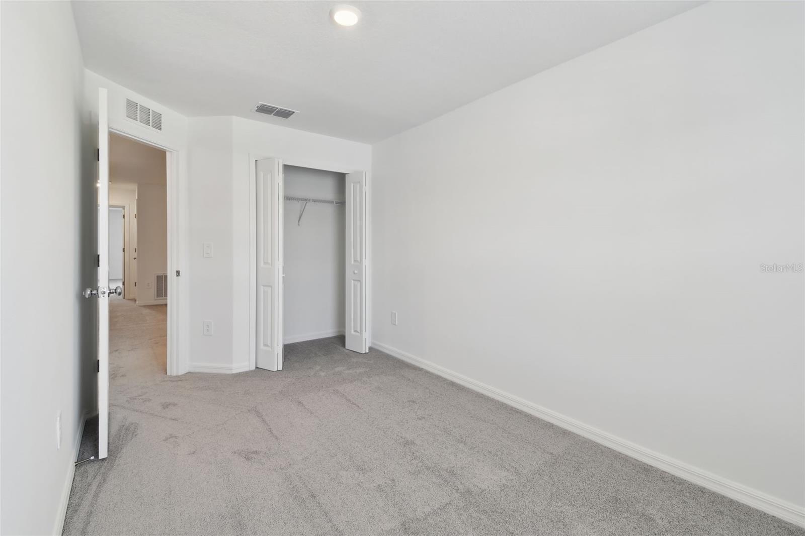 2665 BUTTERCUP LUCINE LN — photo 40