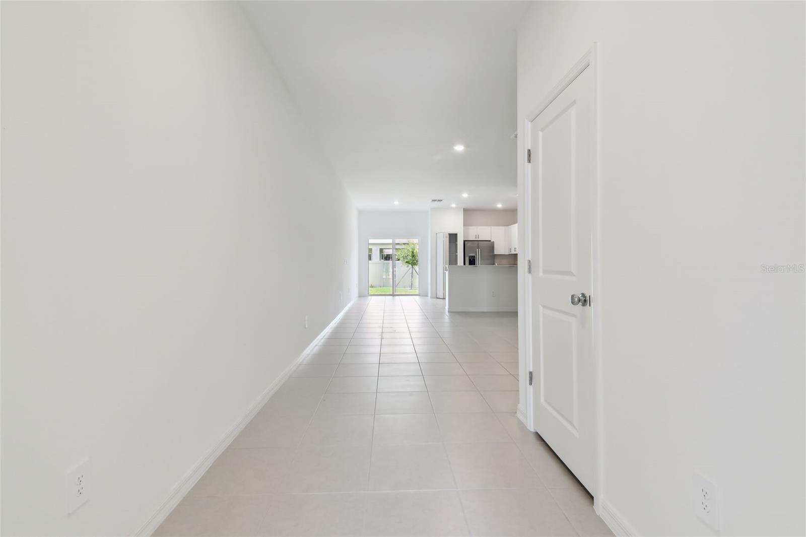 2665 BUTTERCUP LUCINE LN — photo 4