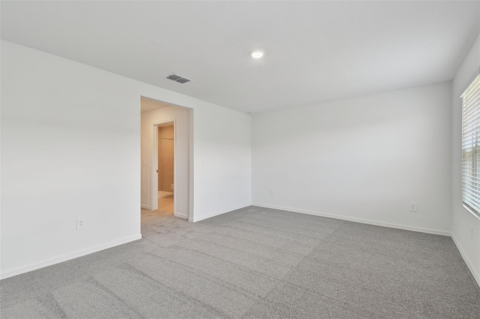 2665 BUTTERCUP LUCINE LN — photo 27