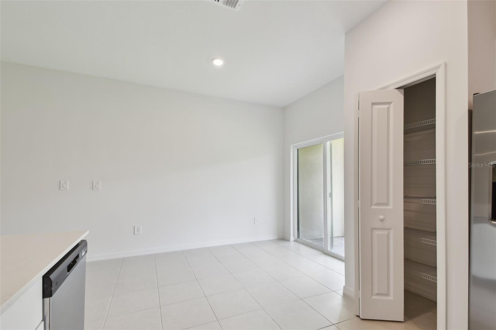 2665 BUTTERCUP LUCINE LN — photo 17