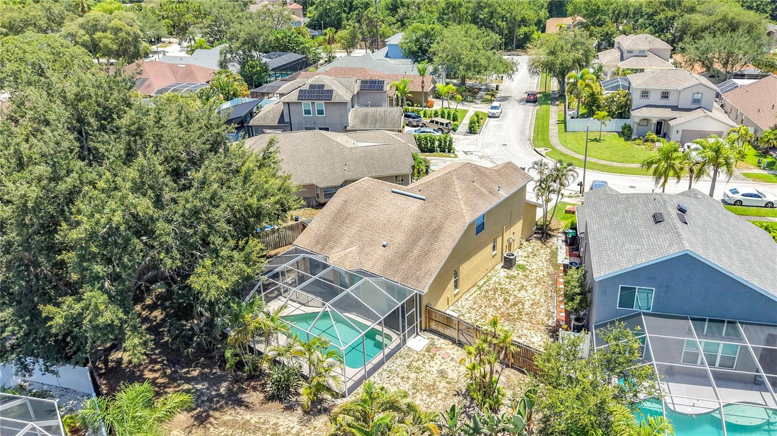 437 BRILAND ST — photo 32