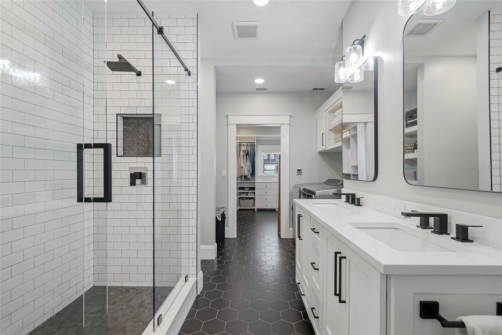 1706 W JETTON AVE — photo 32