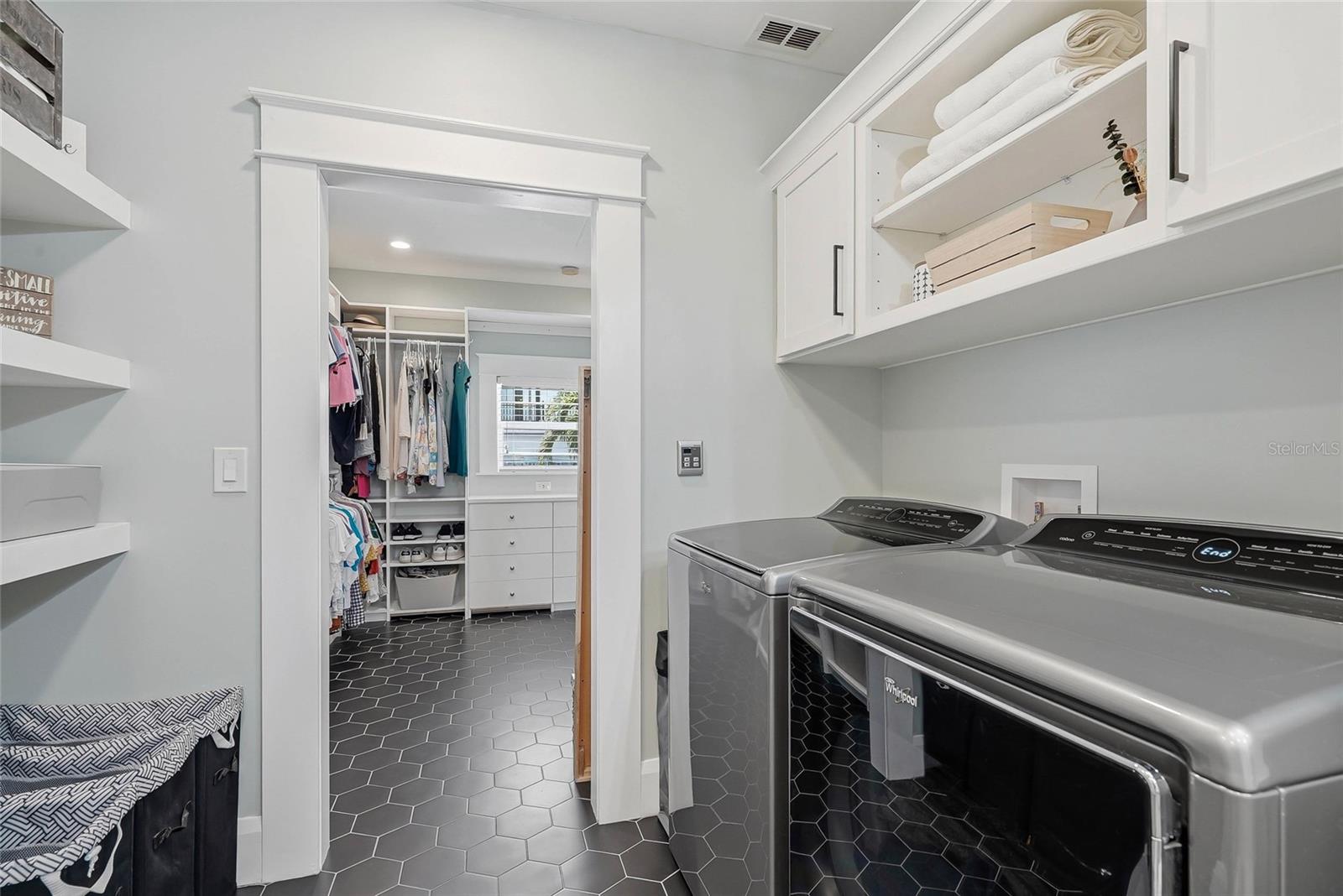 1706 W JETTON AVE — photo 37