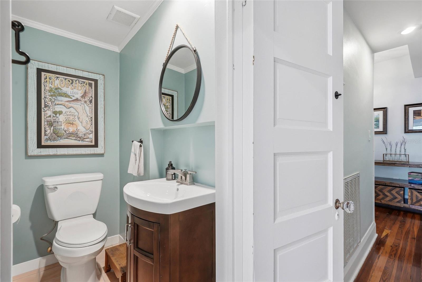 1706 W JETTON AVE — photo 63