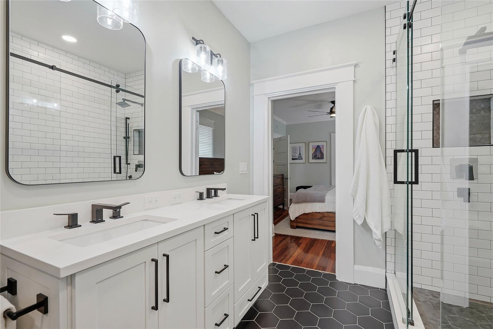 1706 W JETTON AVE — photo 33