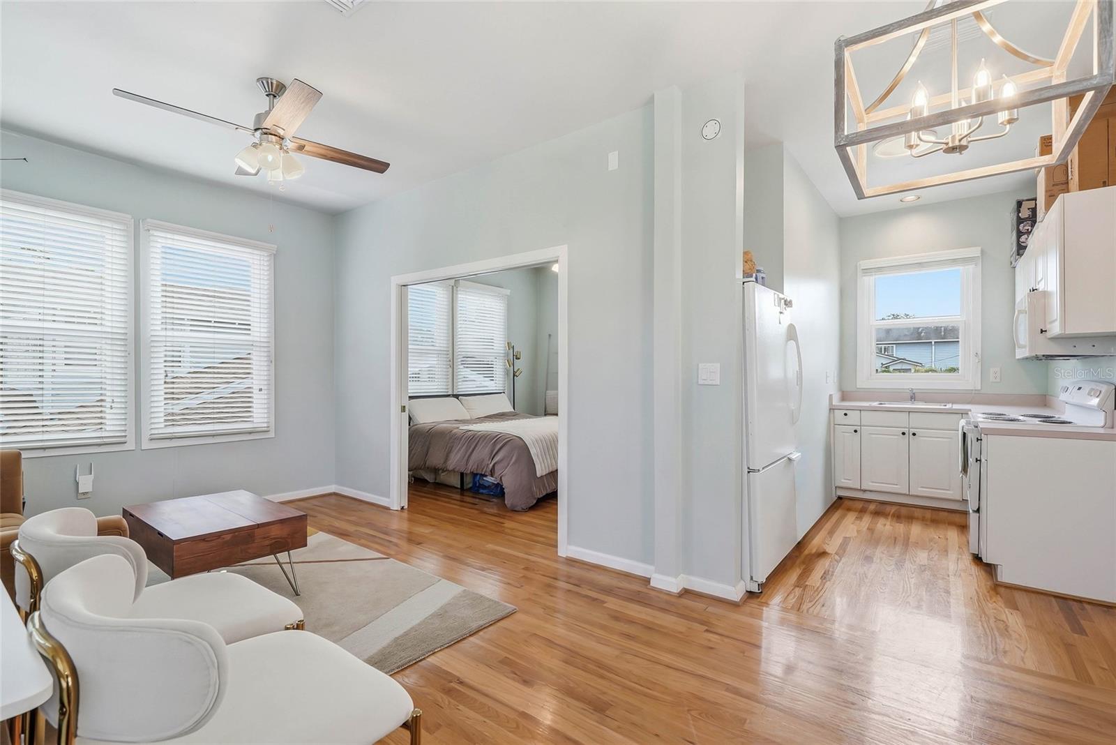 1706 W JETTON AVE — photo 52