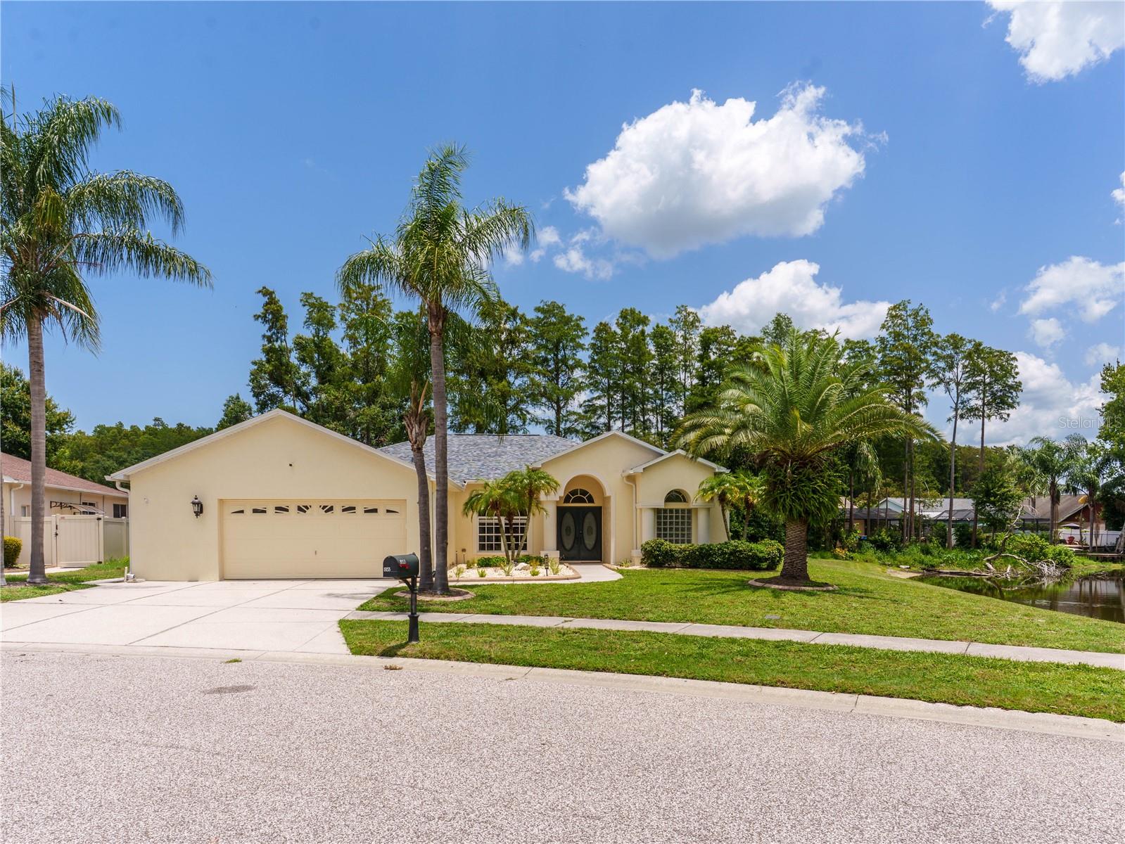 8153 BAYTREE DR — photo 48