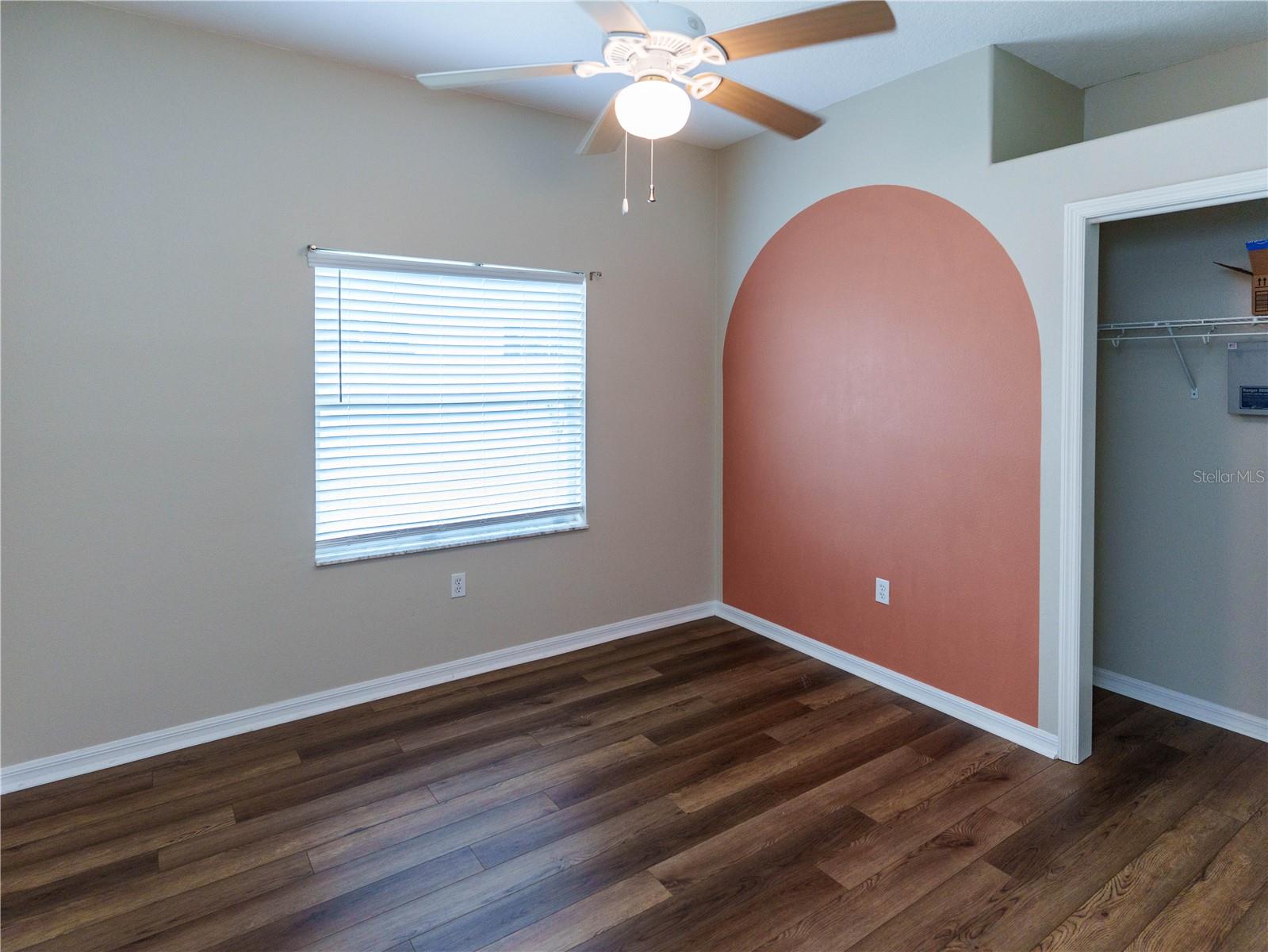 8153 BAYTREE DR — photo 36