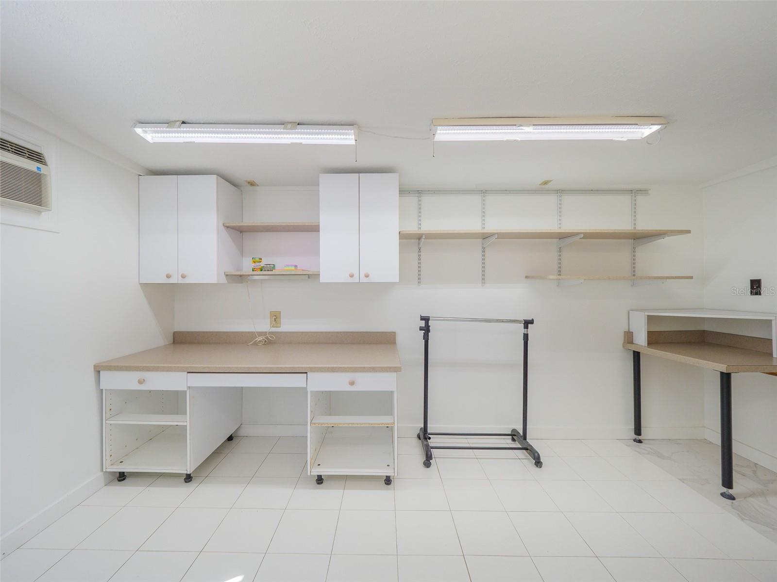 2410 RIVERSIDE DR E — photo 40