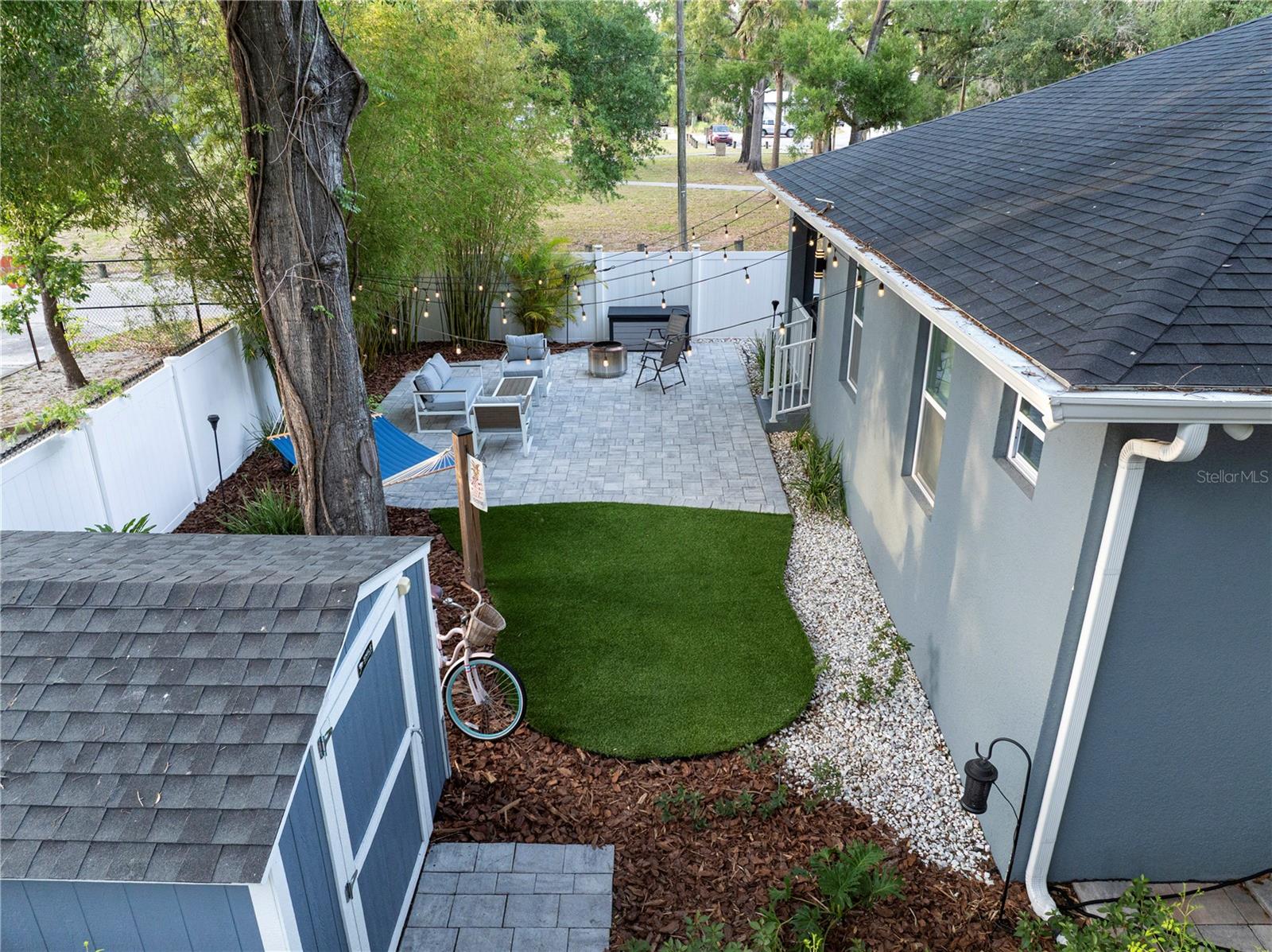 8608 N MITCHELL AVE — photo 40
