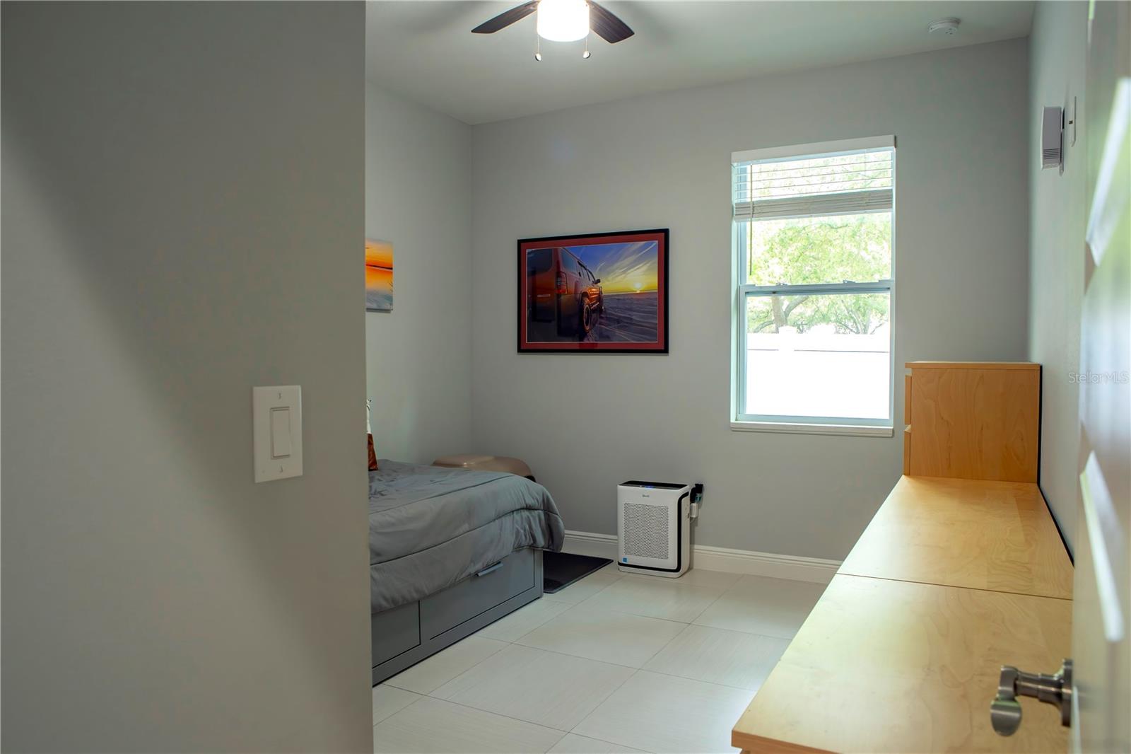 8608 N MITCHELL AVE — photo 30