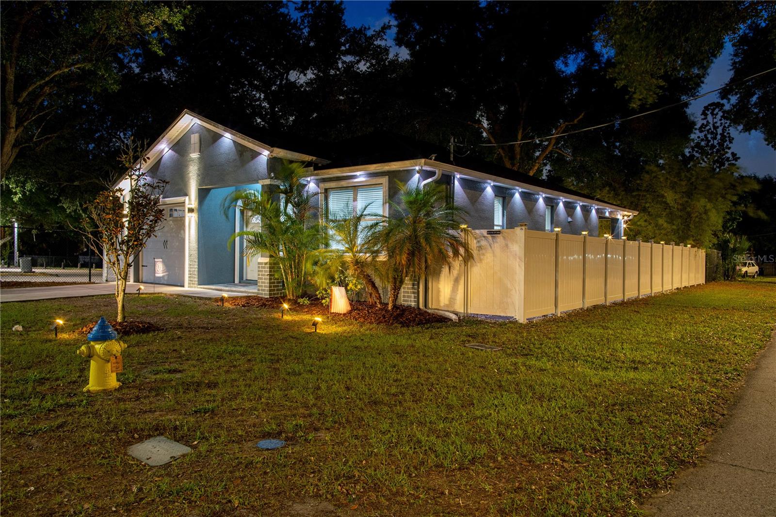 8608 N MITCHELL AVE — photo 42