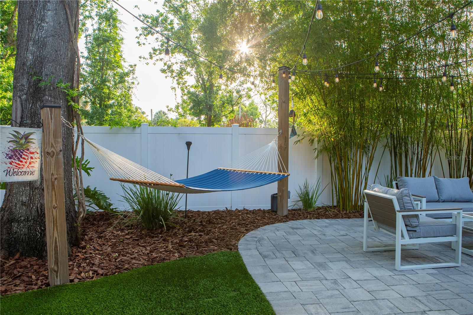 8608 N MITCHELL AVE — photo 35