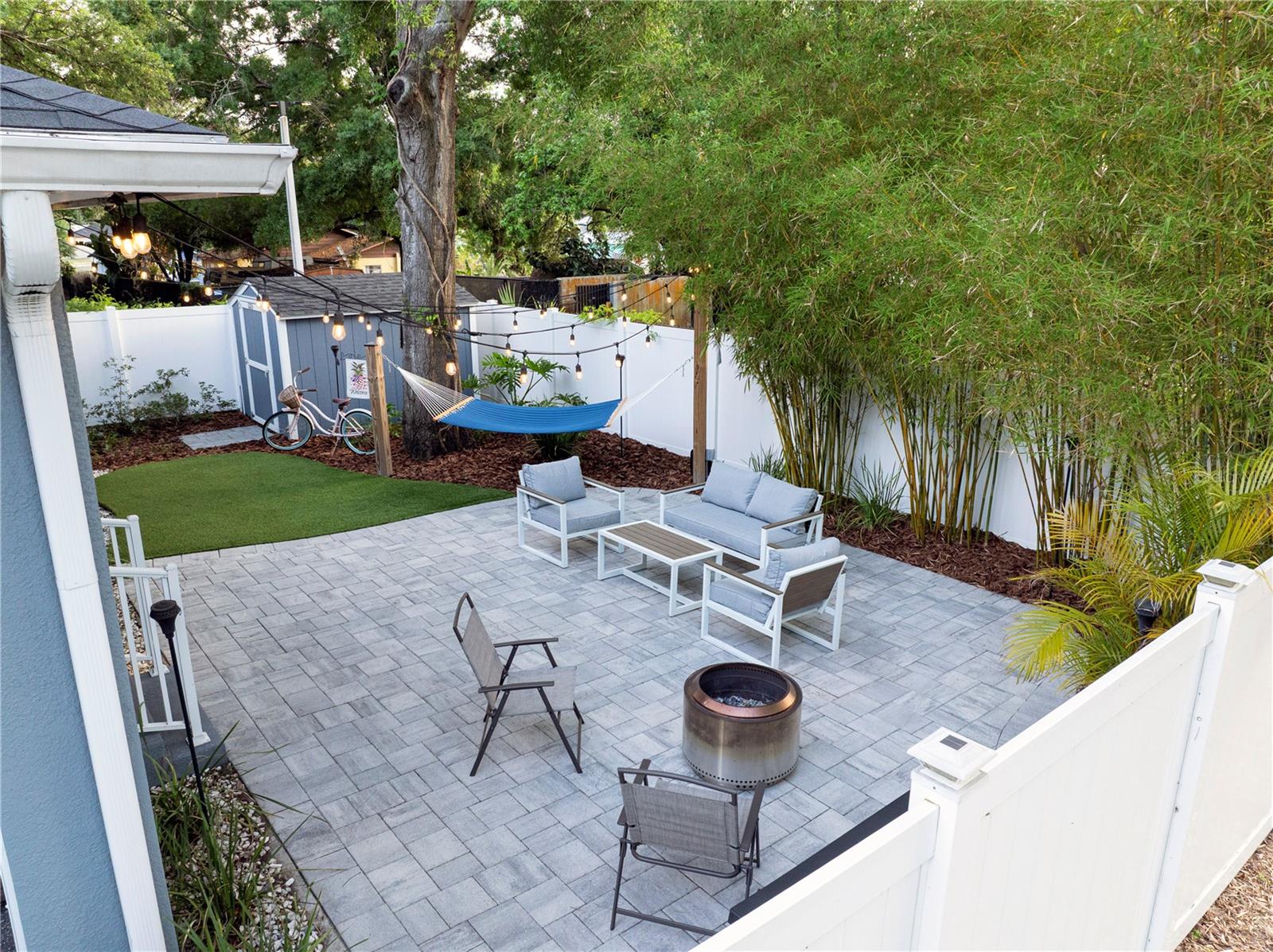 8608 N MITCHELL AVE — photo 3