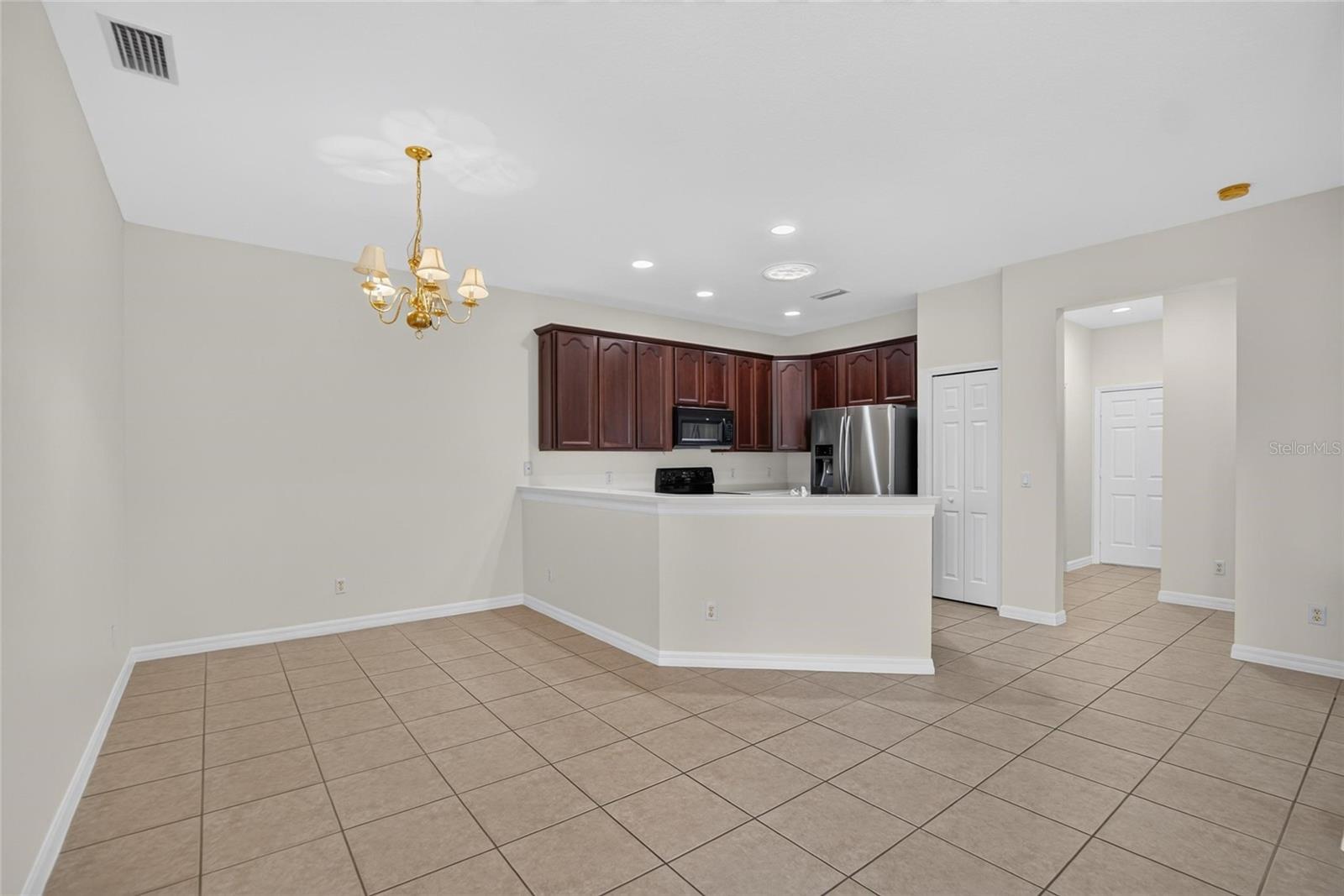 132 SHELL FALLS DR — photo 29