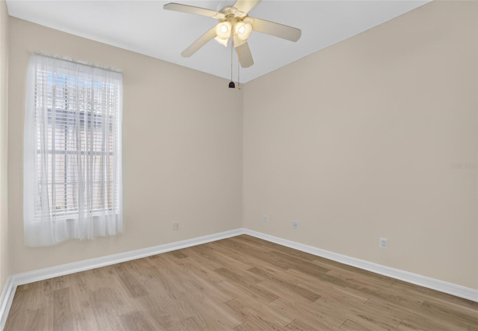 132 SHELL FALLS DR — photo 44