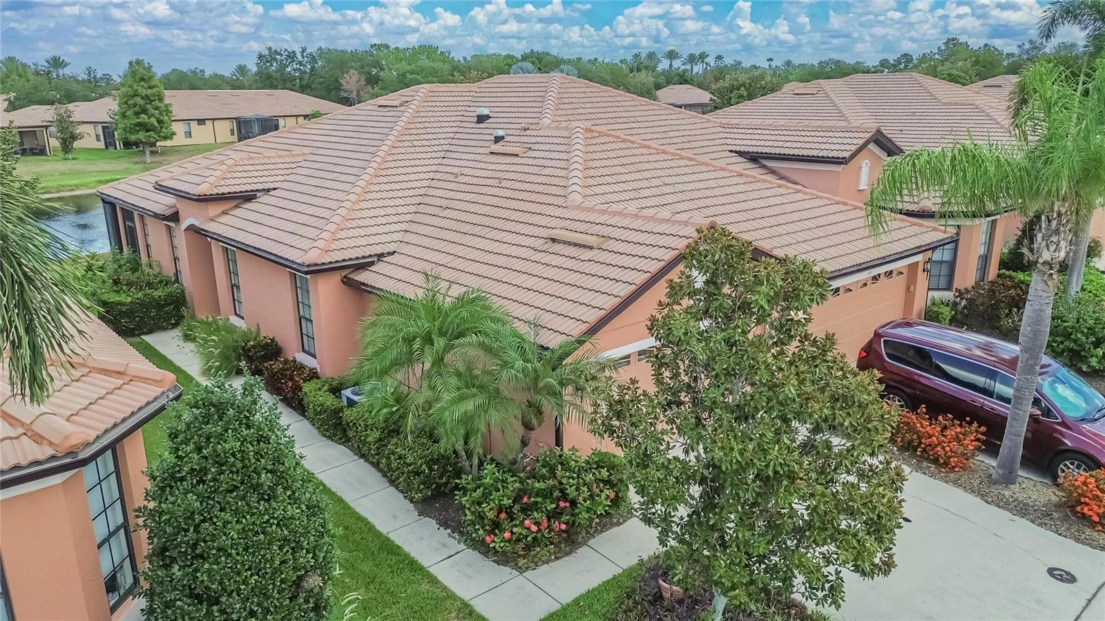 132 SHELL FALLS DR — photo 2