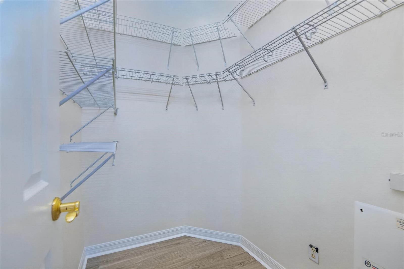 132 SHELL FALLS DR — photo 48