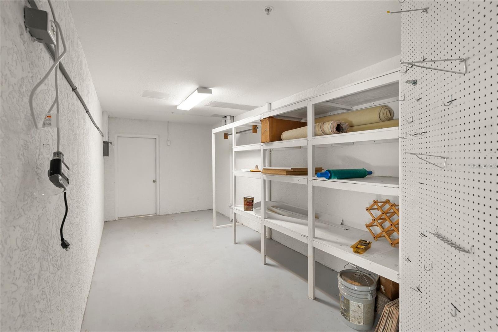 3954 HAMILTON CLUB CIR #14 — photo 40