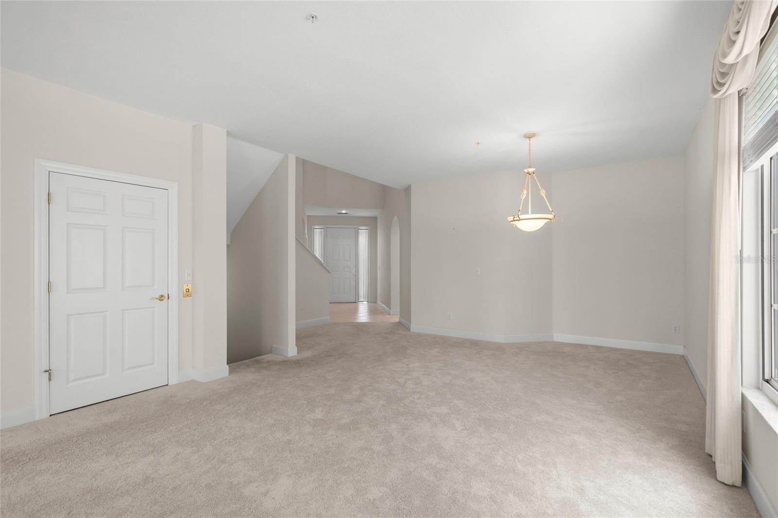 3954 HAMILTON CLUB CIR #14 — photo 10