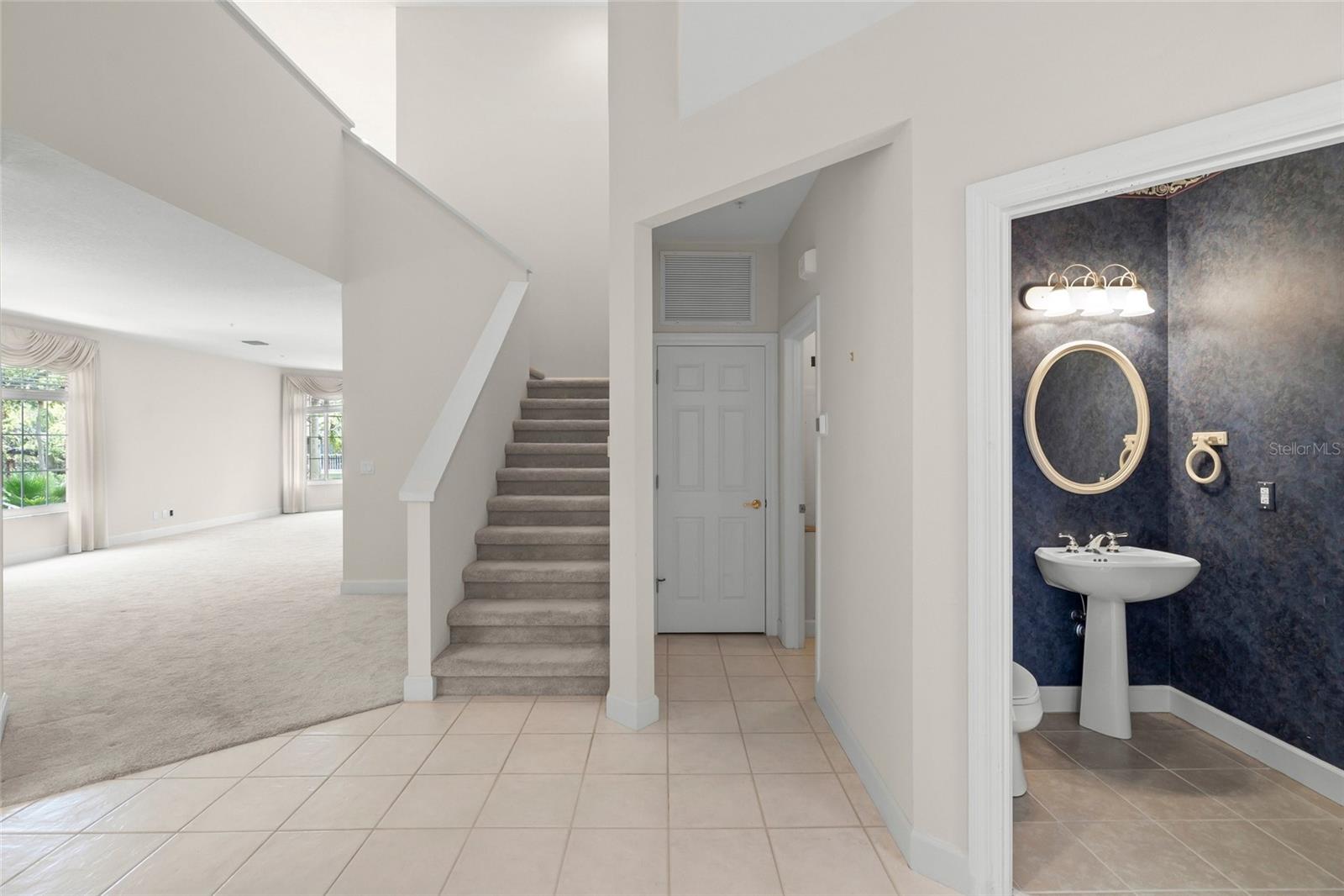 3954 HAMILTON CLUB CIR #14 — photo 6