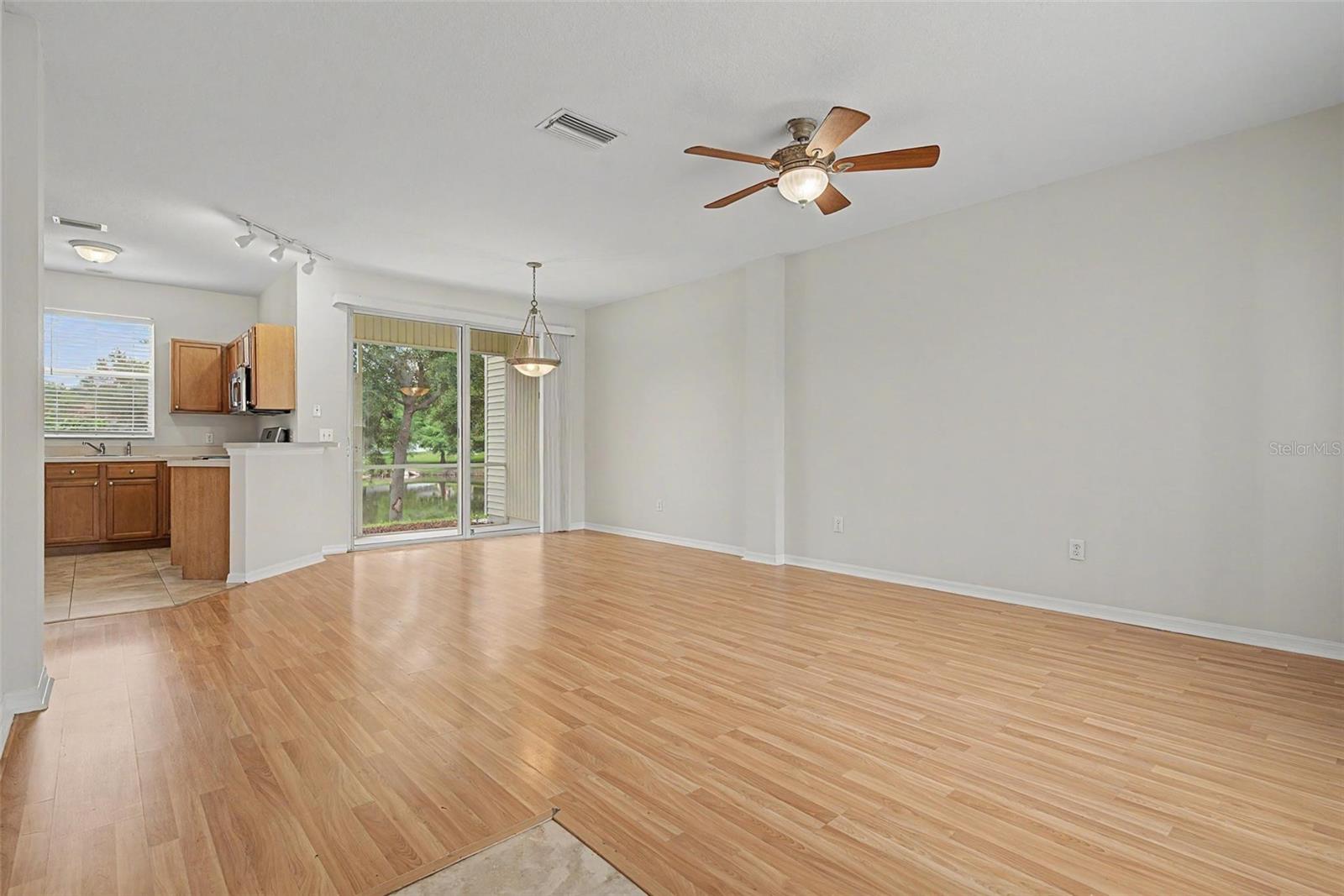 12216 COUNTRY WHITE CIR — photo 6