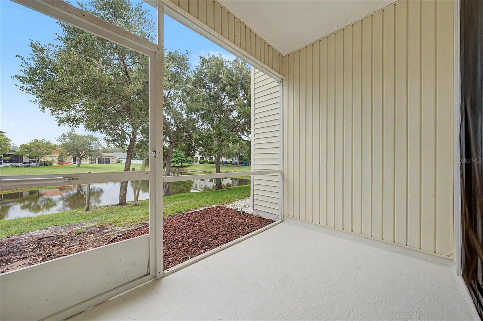 12216 COUNTRY WHITE CIR — photo 22