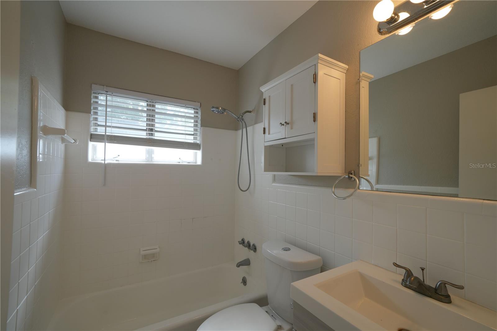 4517 S CLARK AVE — photo 4