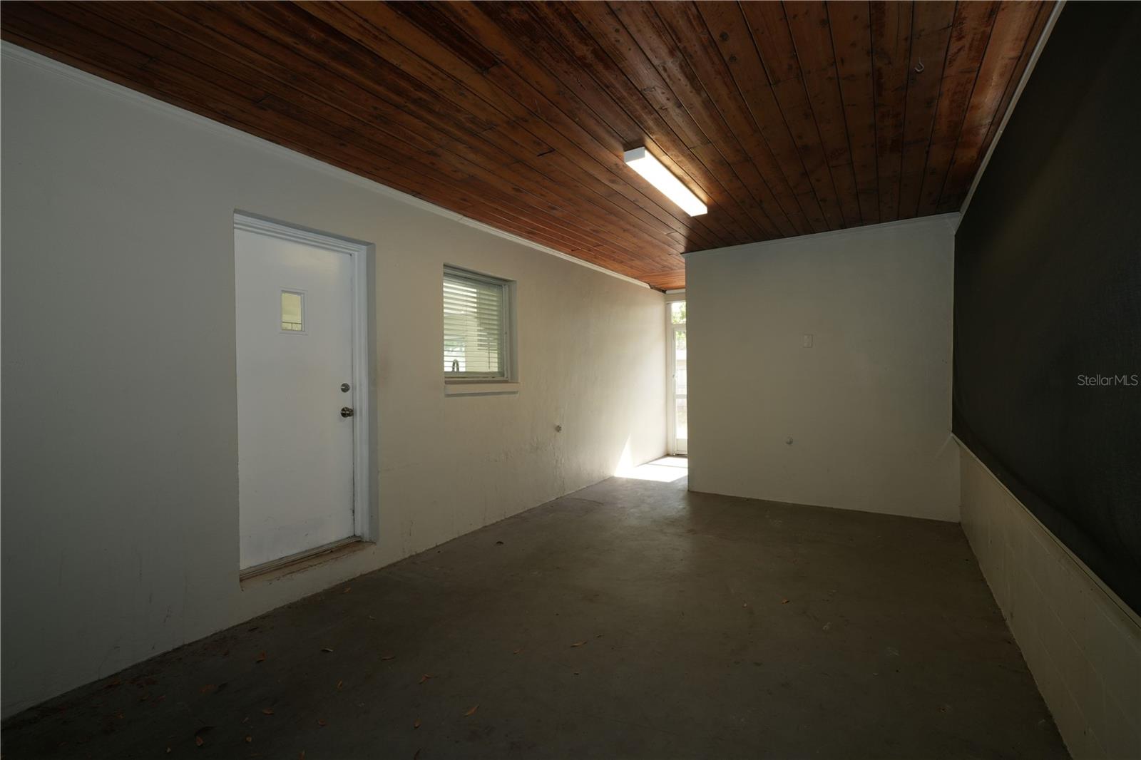 4517 S CLARK AVE — photo 14