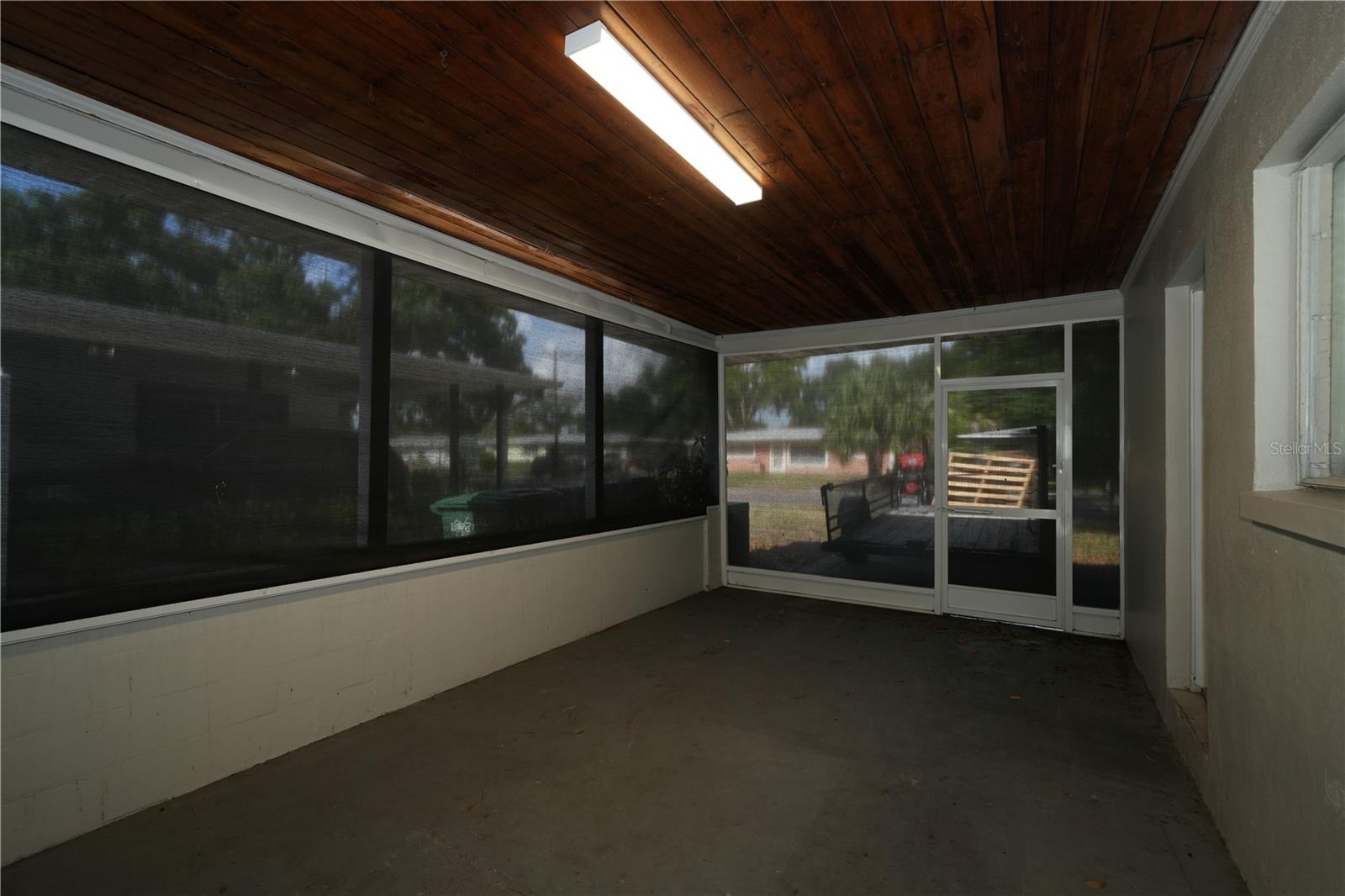 4517 S CLARK AVE — photo 15