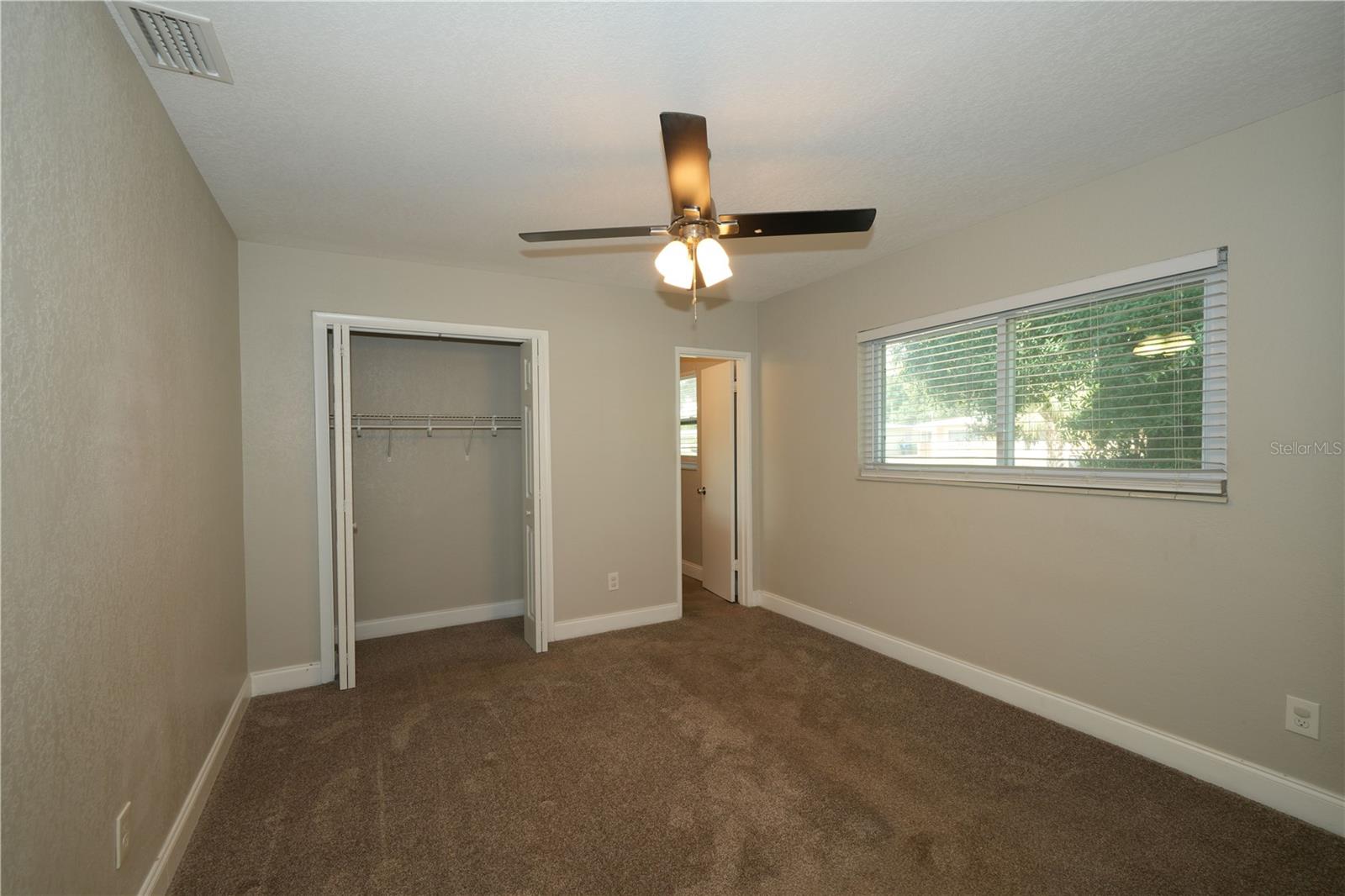 4517 S CLARK AVE — photo 5