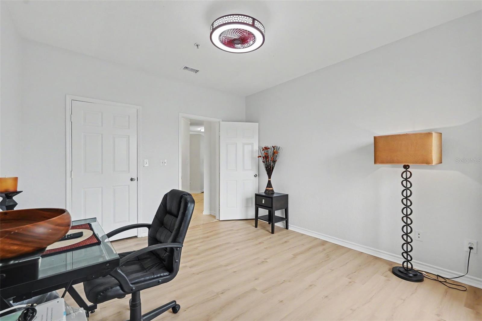 4306 BAYSIDE VILLAGE DR #301 — photo 16