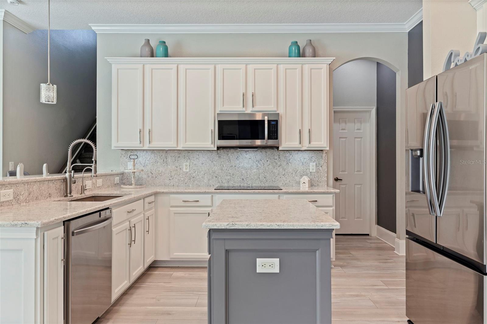 11508 OYSTER BAY CIR — photo 17
