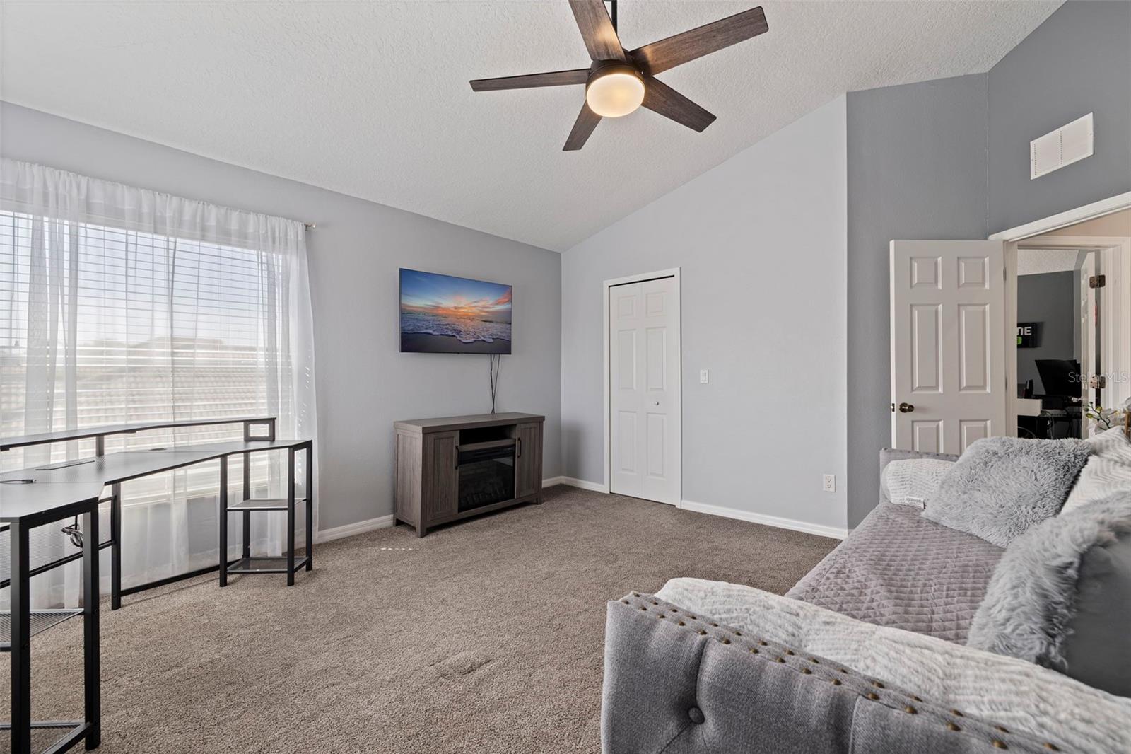 11508 OYSTER BAY CIR — photo 43