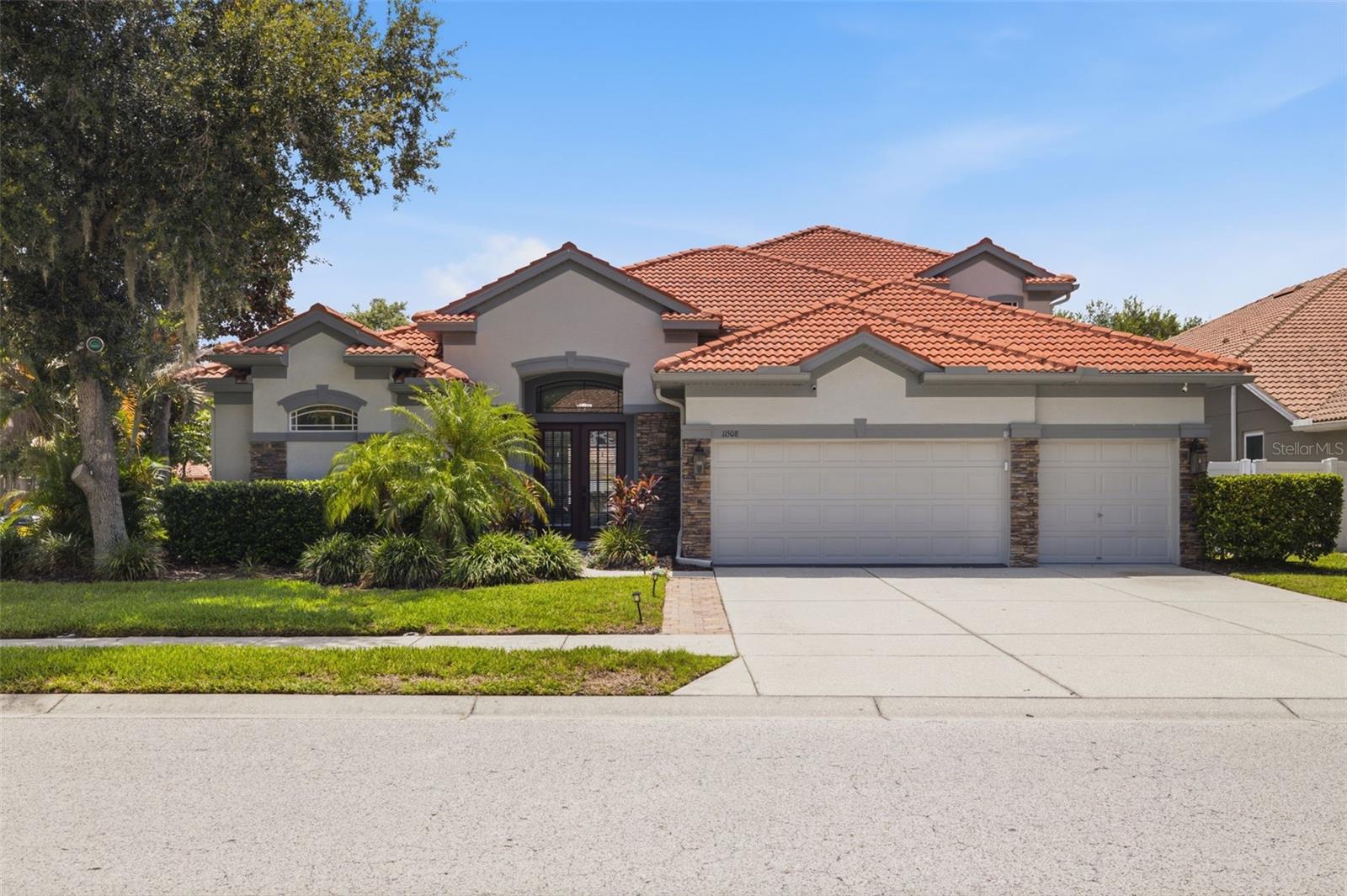 11508 OYSTER BAY CIR — photo 63