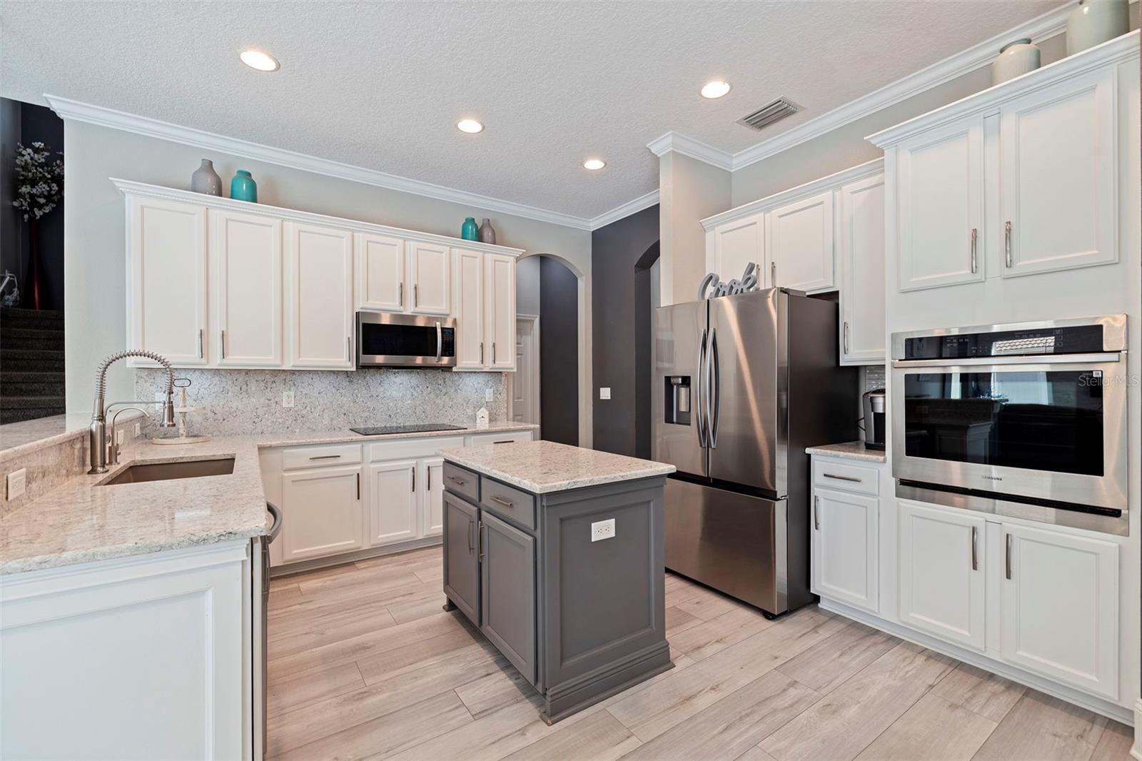 11508 OYSTER BAY CIR — photo 8