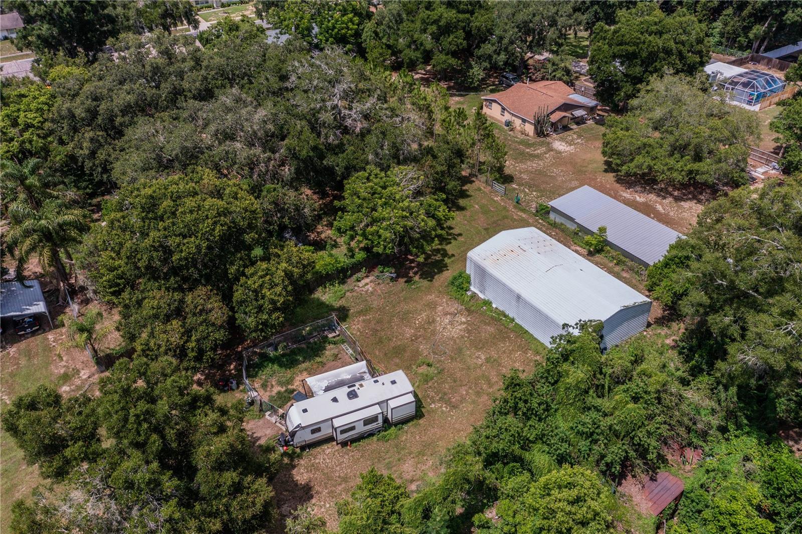 441 OVERHILL DR — photo 8