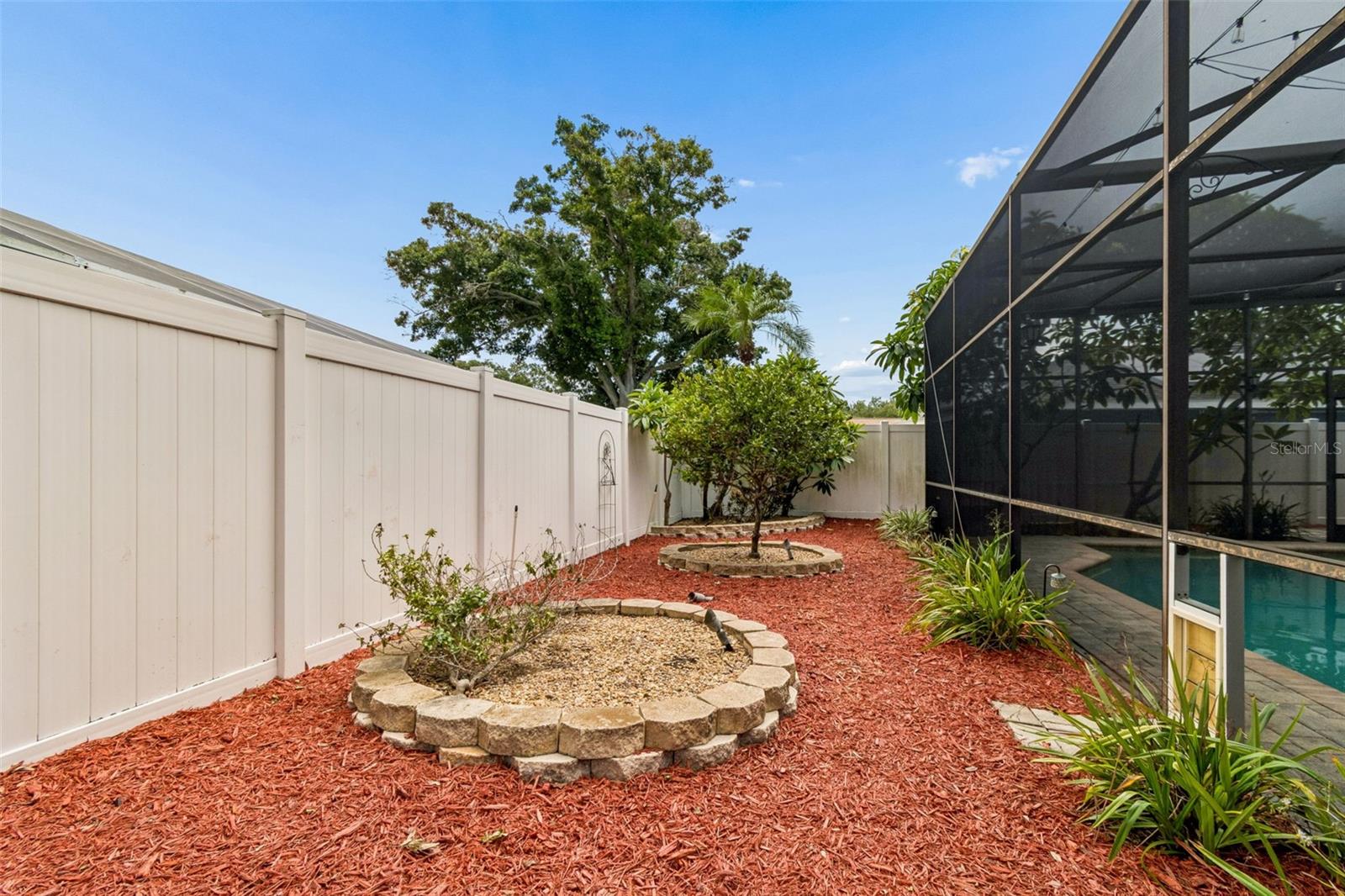 1563 MISTY PLATEAU TRL — photo 58