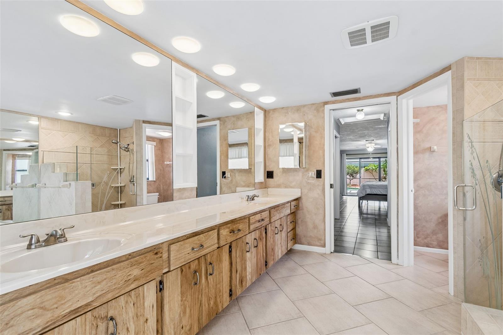 1563 MISTY PLATEAU TRL — photo 30