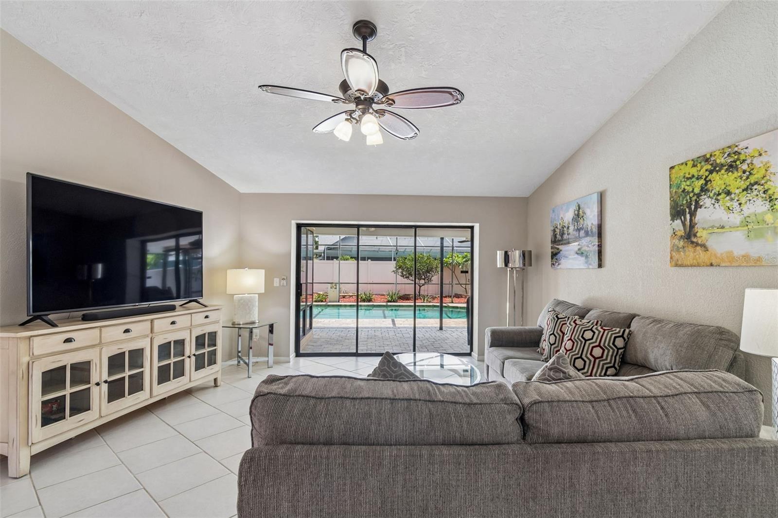 1563 MISTY PLATEAU TRL — photo 9