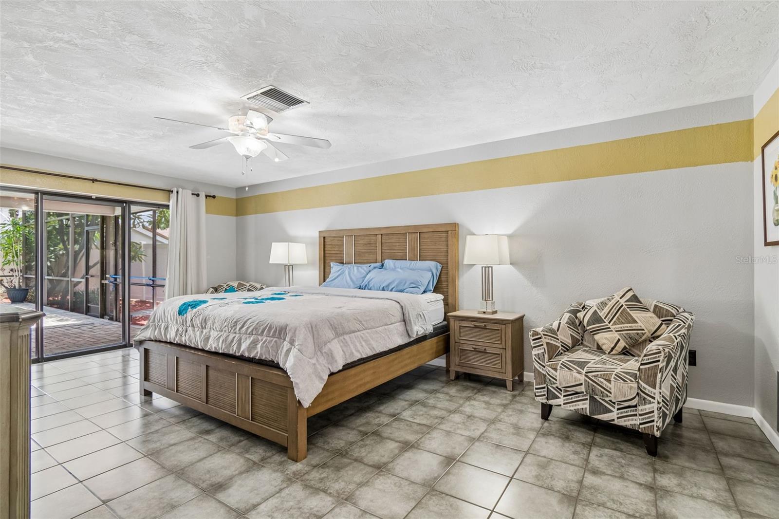 1563 MISTY PLATEAU TRL — photo 24