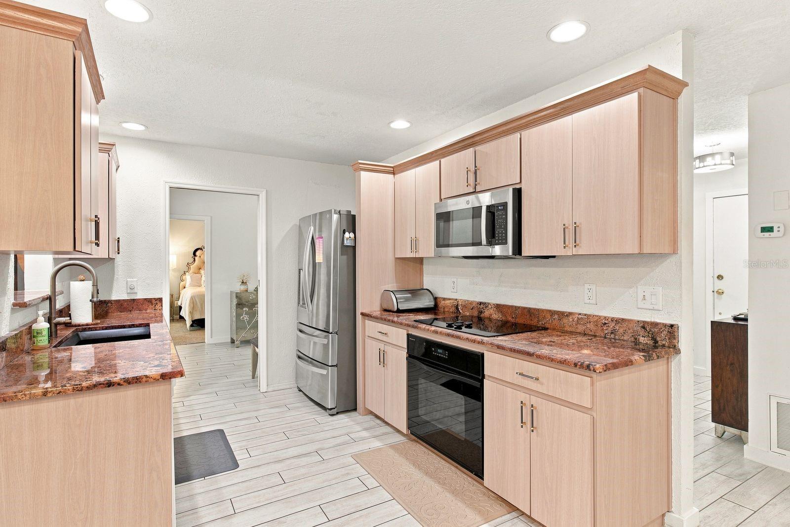 1111 CARLTON RD — photo 34