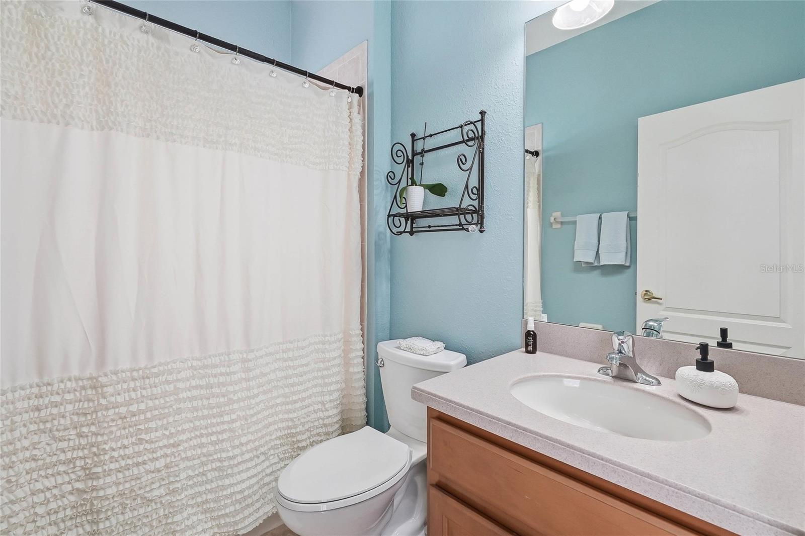 16748 MIDSUMMER LN — photo 28