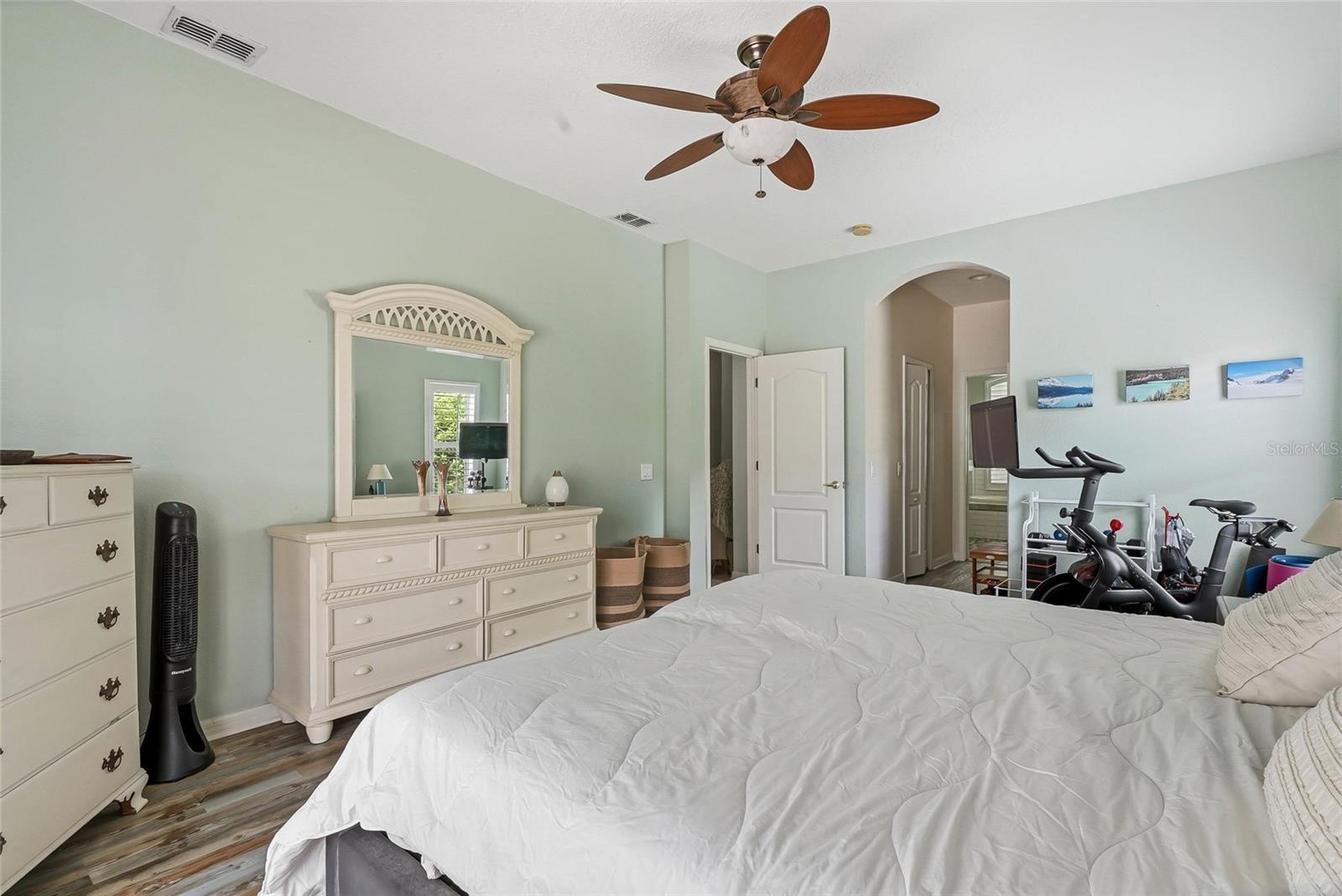 16748 MIDSUMMER LN — photo 39