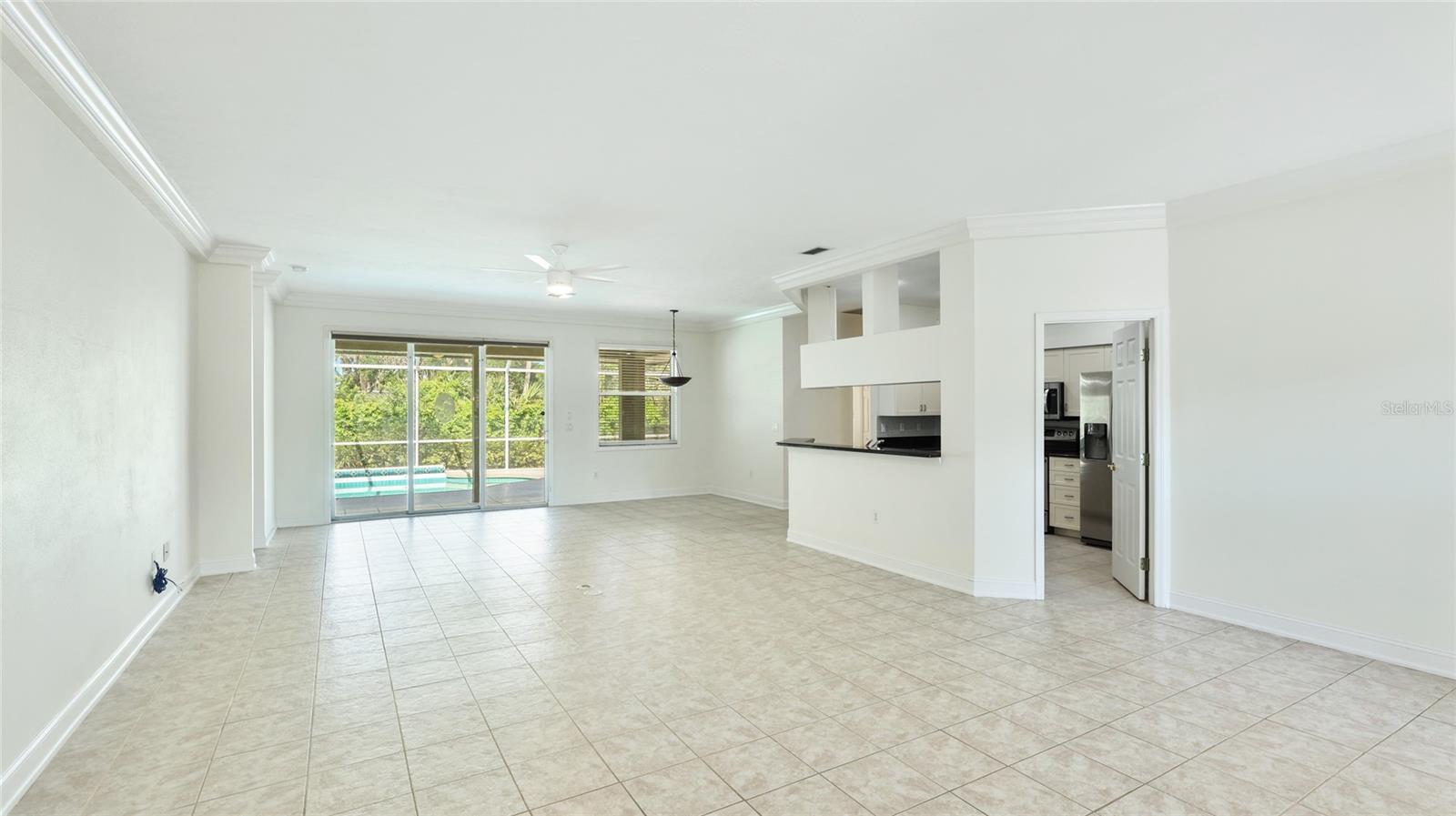 534 OAK BAY DR — photo 5