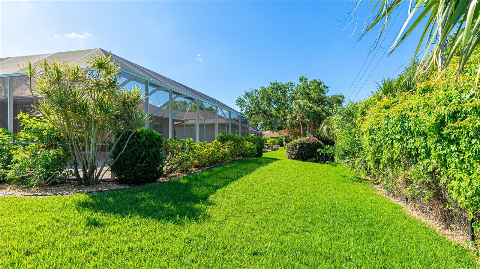 534 OAK BAY DR — photo 41