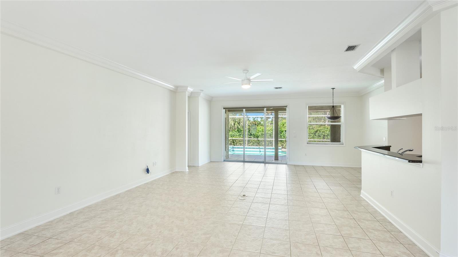 534 OAK BAY DR — photo 7